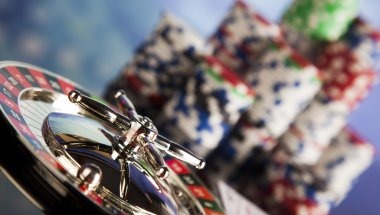 Live dealer studio table view for Cambodia Pools guide